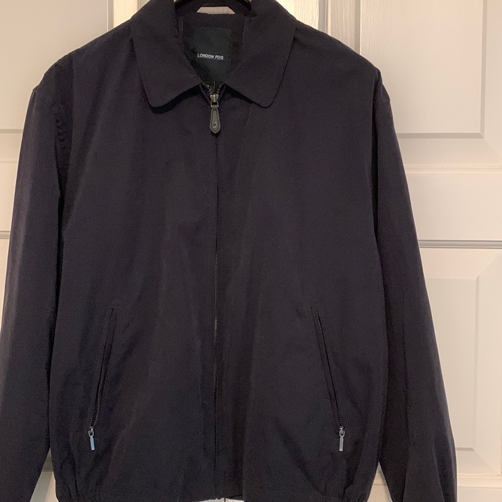 London Fog DARK NAVY blue,jacket. Size medium. microfiber.